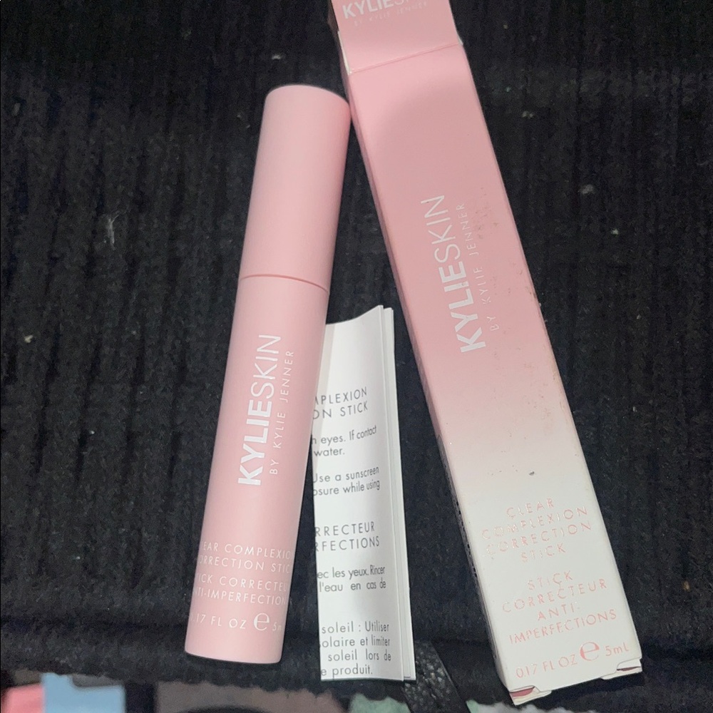 Kylie Cosmetics Clear Complexion Correction Stick NEW